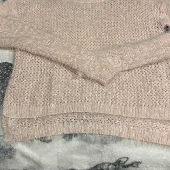 Super Soft and Shiny Abercrombie Sweater - Picture 4 of 5